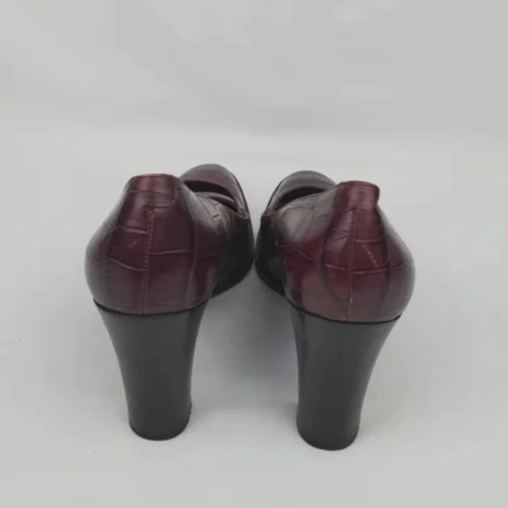 Via Spiga burgundy leather chunky heel shoes Size 8.5M